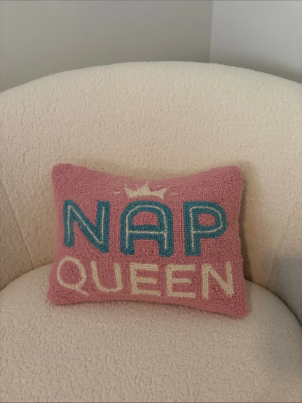 Nap Queen Hooked Accent Pillow - Pink